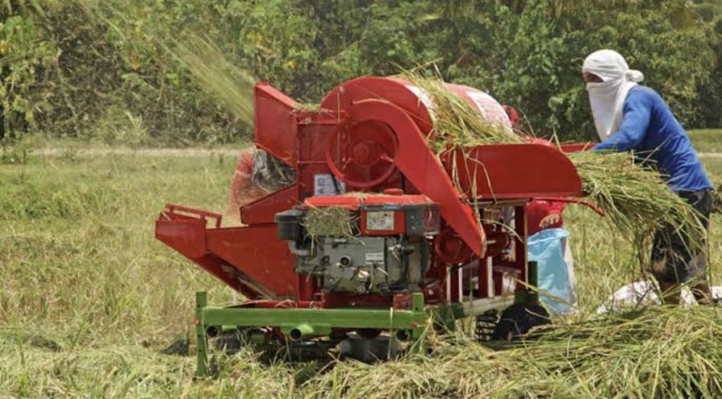 Solusi Kekurangan Buruh Panen di Era Pertanian Modern