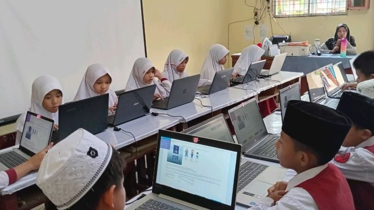 sekolah-islam-dengan-fasilitas-lengkap