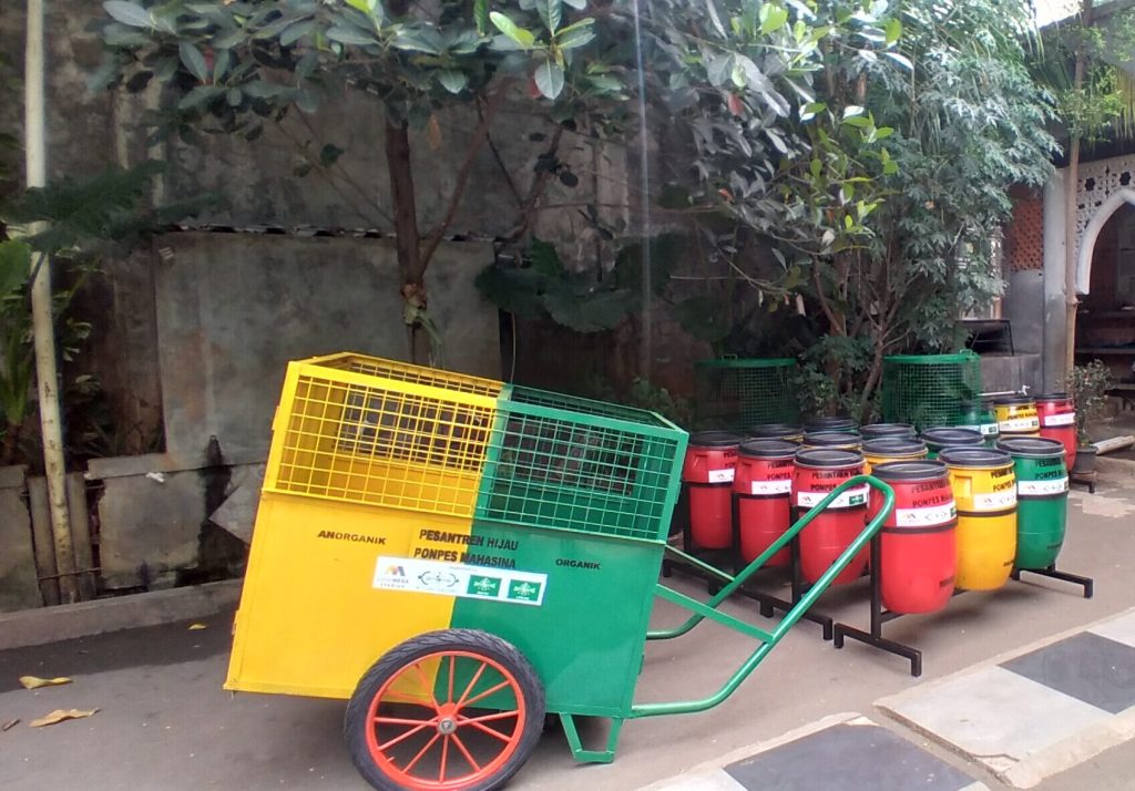 gerobak sampah untuk kawasan perumahan