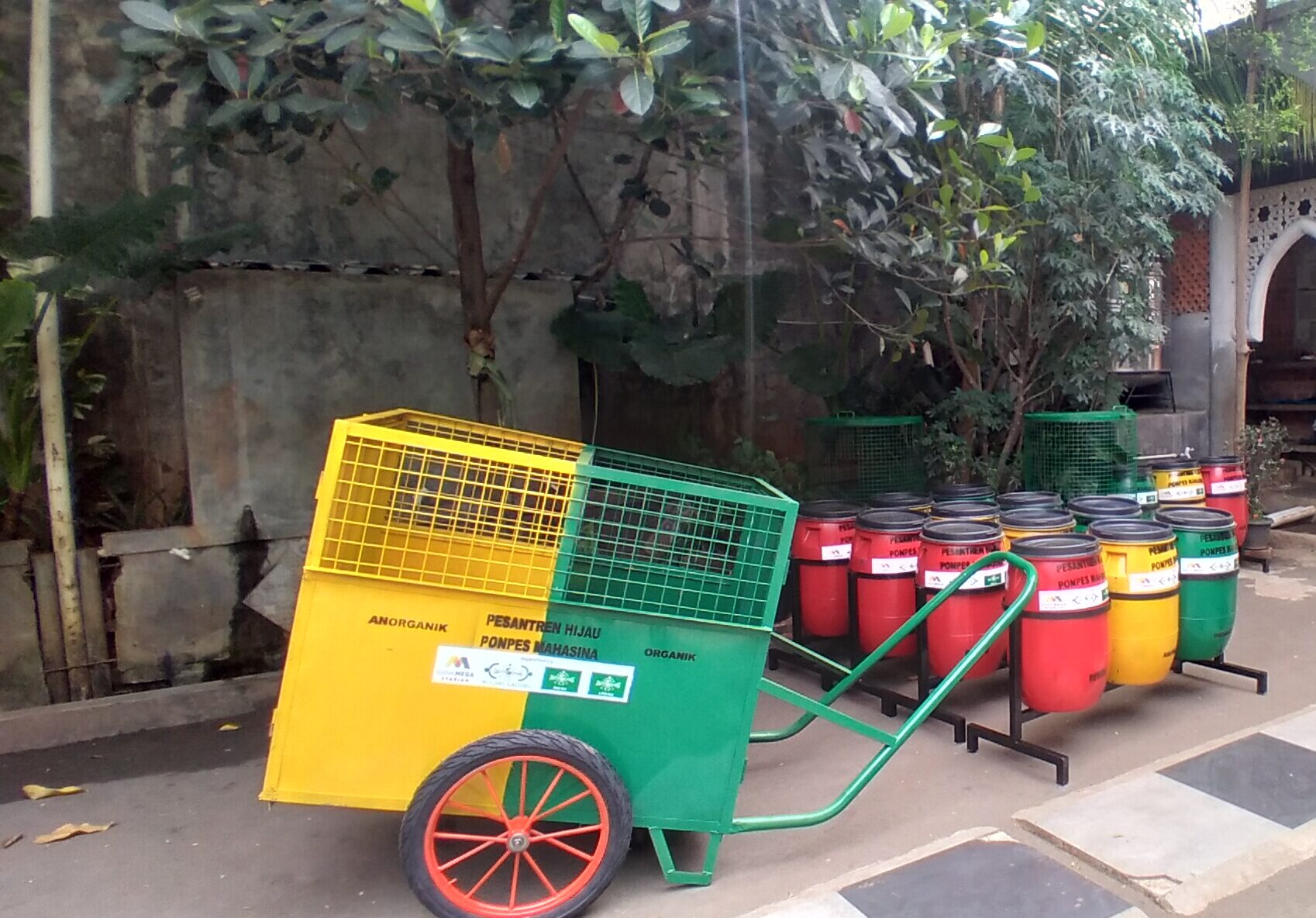 gerobak sampah untuk kawasan perumahan