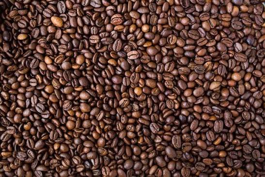Mengapa Kadar Air Biji Kopi Penting Sebelum Proses Roasting?